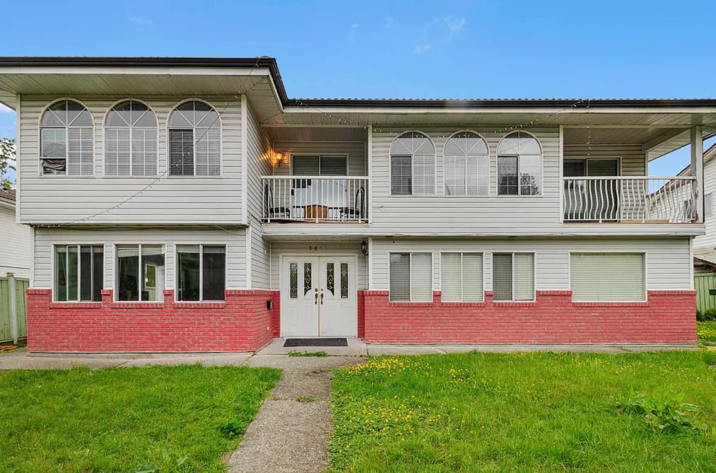 9011 KING GEORGE BOULEVARD, Surrey, BC — Residential for Sale - Main Photo