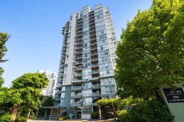 Condo for sale at 902 295 Guildford Way Port Moody British Columbia - MLS: R3152406
