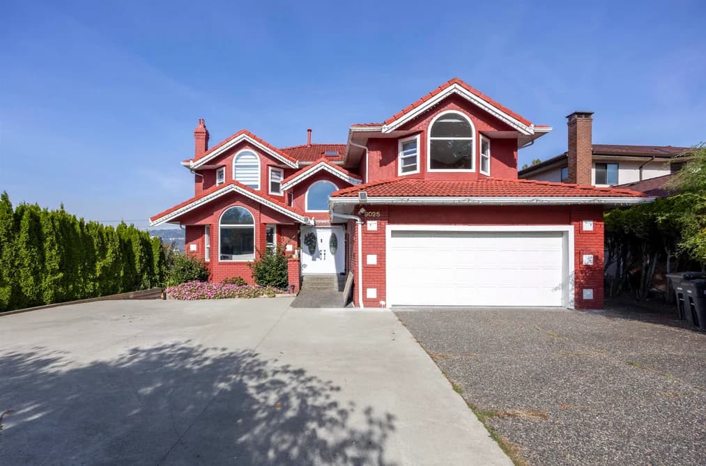 9025 BRIAR ROAD, Burnaby, BC — Residential for Sale - Main Photo