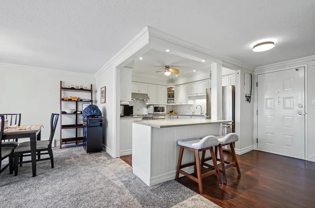 903 31955 OLD YALE ROAD, Abbotsford, BC — Residential for Sale - Photo 2