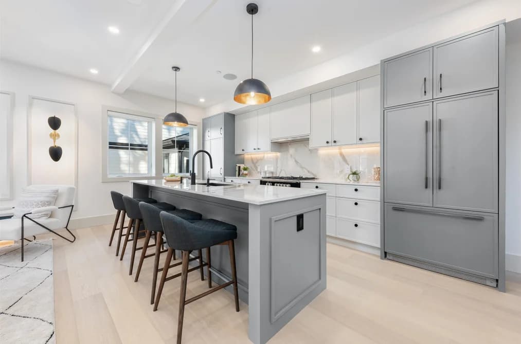 1 375 E 33RD AVENUE, Vancouver, BC — Residential for Sale - Photo 2