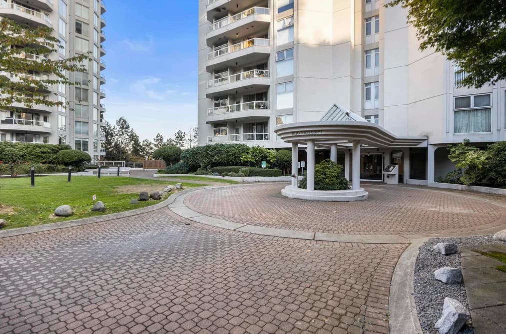 903 69 JAMIESON COURT, New Westminster, BC — Residential for Sale - Photo 2