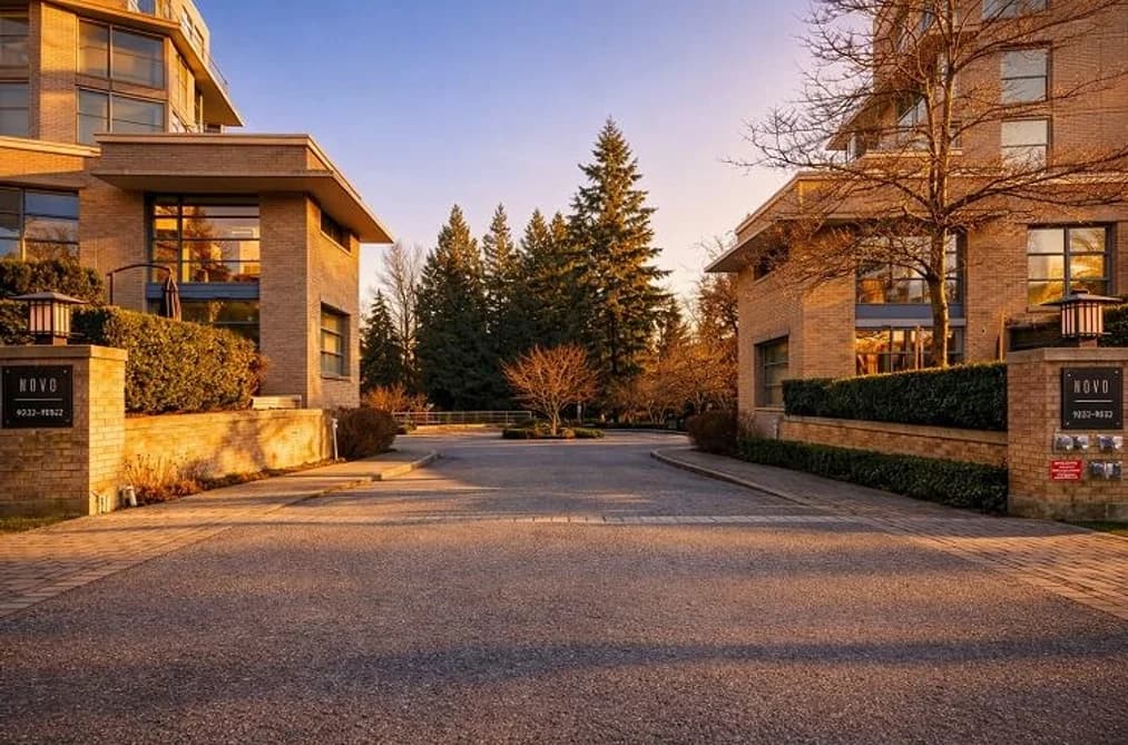 903 9262 UNIVERSITY CRESCENT, Burnaby, BC — Residential for Sale - Photo 2