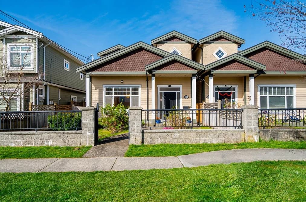 903 CLIFF AVENUE, Burnaby, BC — Residential for Sale - Photo 2