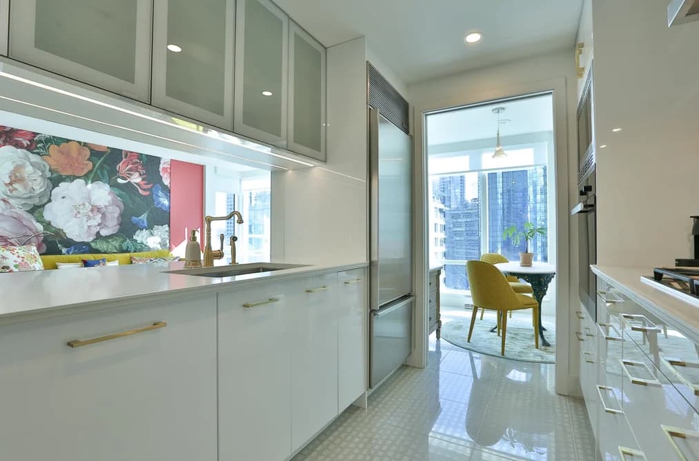 904 590 NICOLA STREET, Vancouver, BC — Residential for Sale - Photo 2
