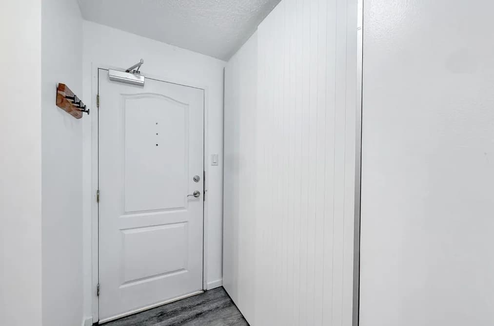 905 2016 FULLERTON AVENUE, North Vancouver, BC — Residential for Sale - Photo 2
