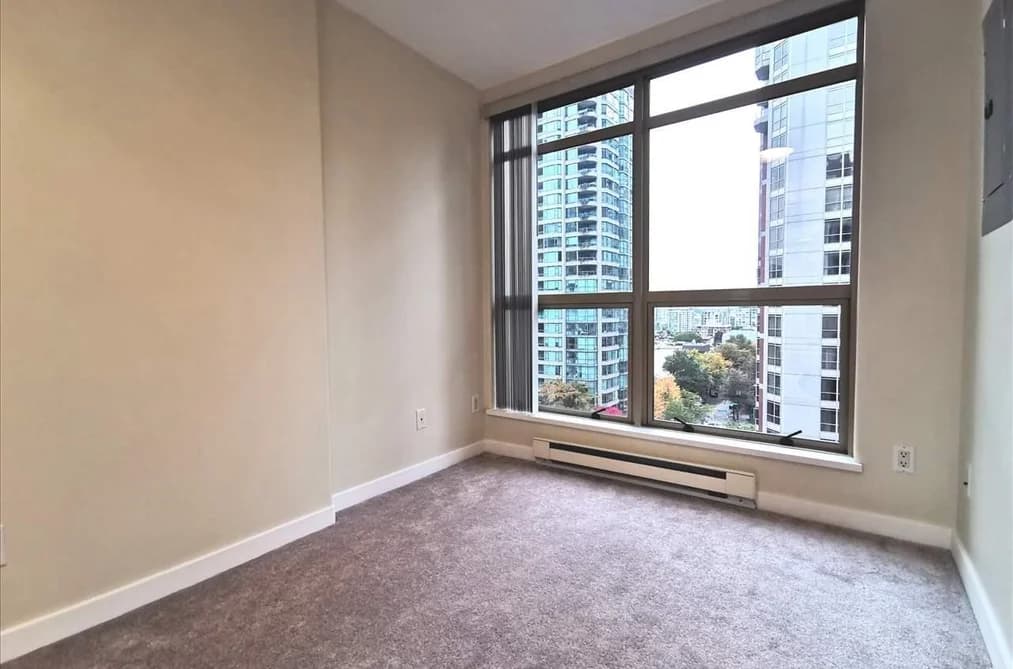 905 819 HAMILTON STREET, Vancouver, BC — Residential for Sale - Photo 2