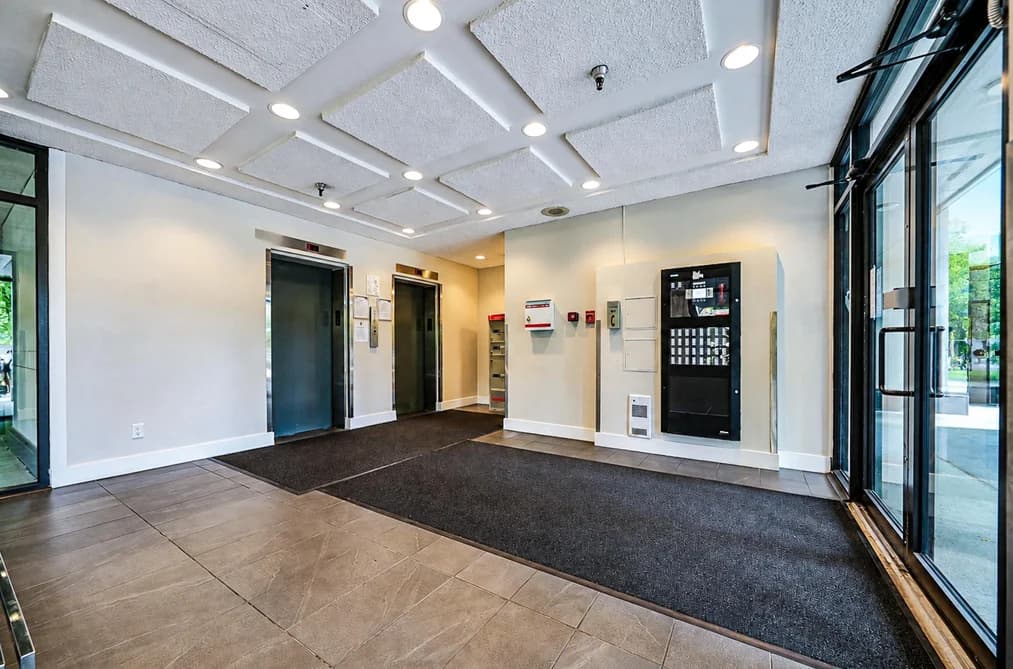 905 9541 ERICKSON DRIVE, Burnaby, BC — Residential for Sale - Photo 2