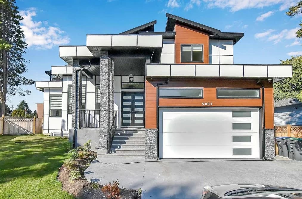 9053 ALEXANDRIA CRESCENT, Surrey, BC — Residential for Sale - Main Photo