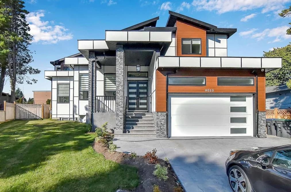 9053 ALEXANDRIA CRESCENT, Surrey, BC — Residential for Sale - Photo 2