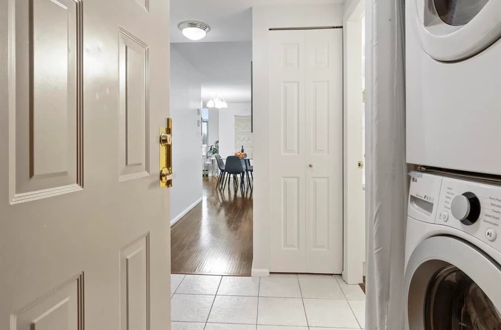 906 13880 101 AVENUE, Surrey, BC — Residential for Sale - Photo 2