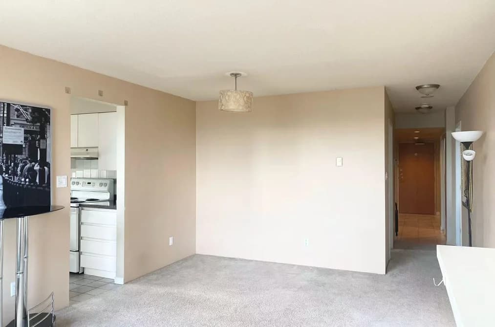 906 9623 MANCHESTER DRIVE, Burnaby, BC — Residential for Sale - Photo 2