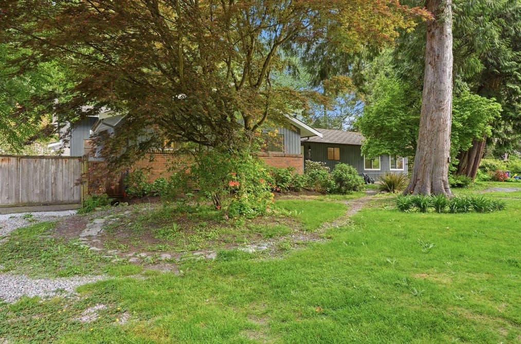 909 SEYMOUR BOULEVARD, North Vancouver, BC — Residential for Sale - Photo 2