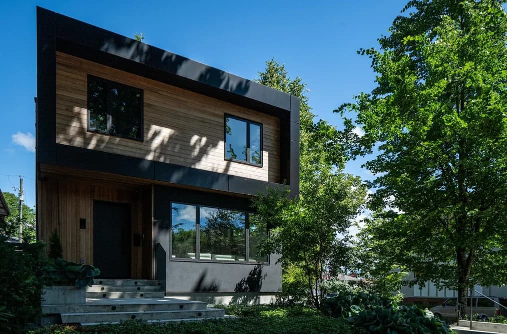 91 EAST 40TH AVE, Vancouver BC V5W 1L3 - Photo 1