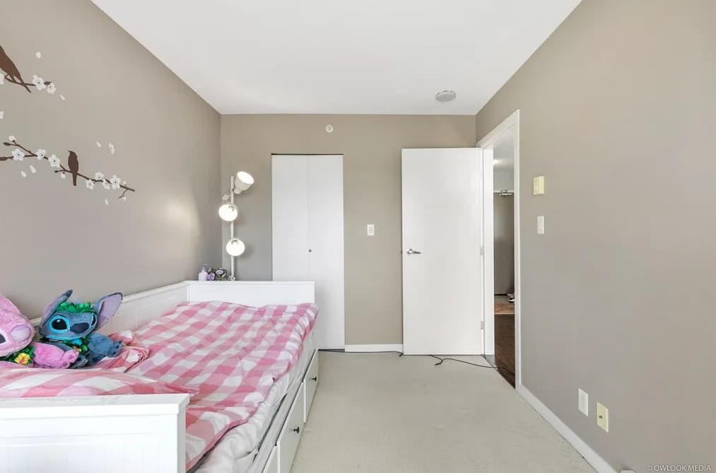 910 13618 100 AVENUE, Surrey, BC — Residential for Sale - Photo 2