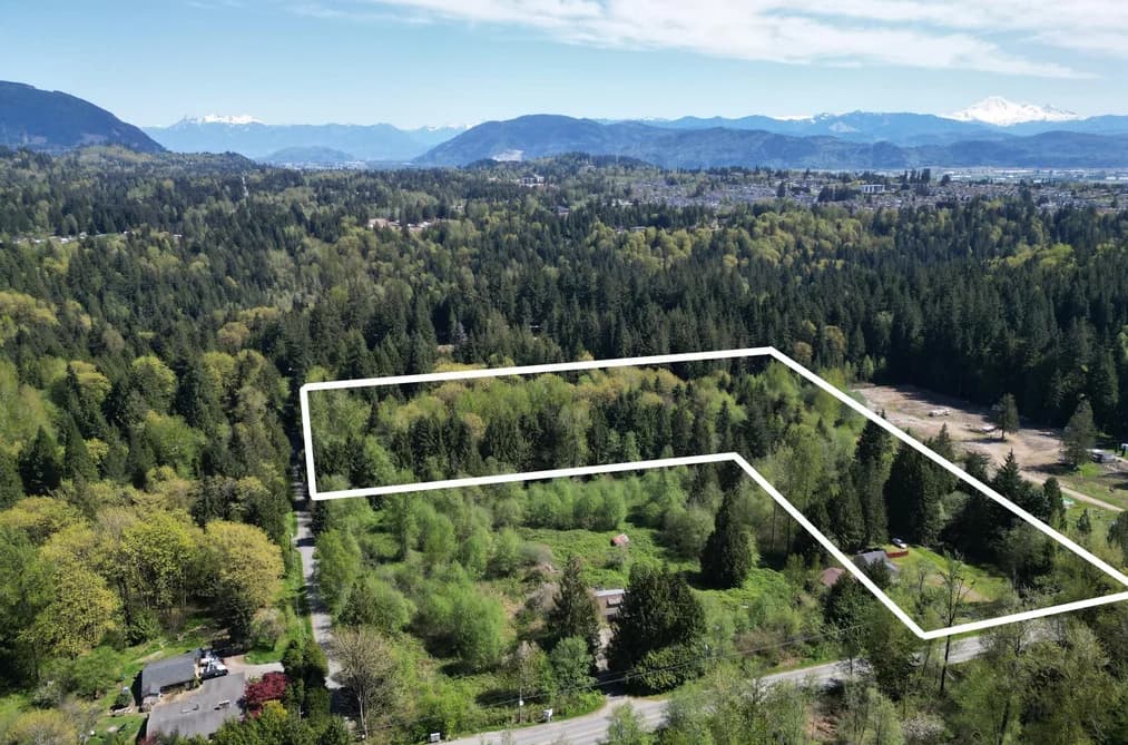 9126 CLAY STREET, Mission, BC — Residential for Sale - Main Photo
