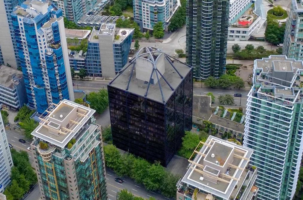 915 1333 W GEORGIA STREET, Vancouver, BC — Residential for Sale - Photo 2