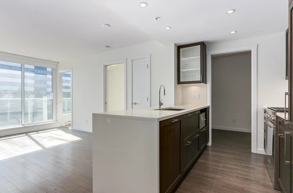 916 5665 BOUNDARY ROAD, Vancouver BC V5R 0E4 - Photo 1