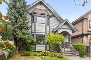 House for sale at 917 W 20th Avenue Vancouver British Columbia - MLS: R3171677