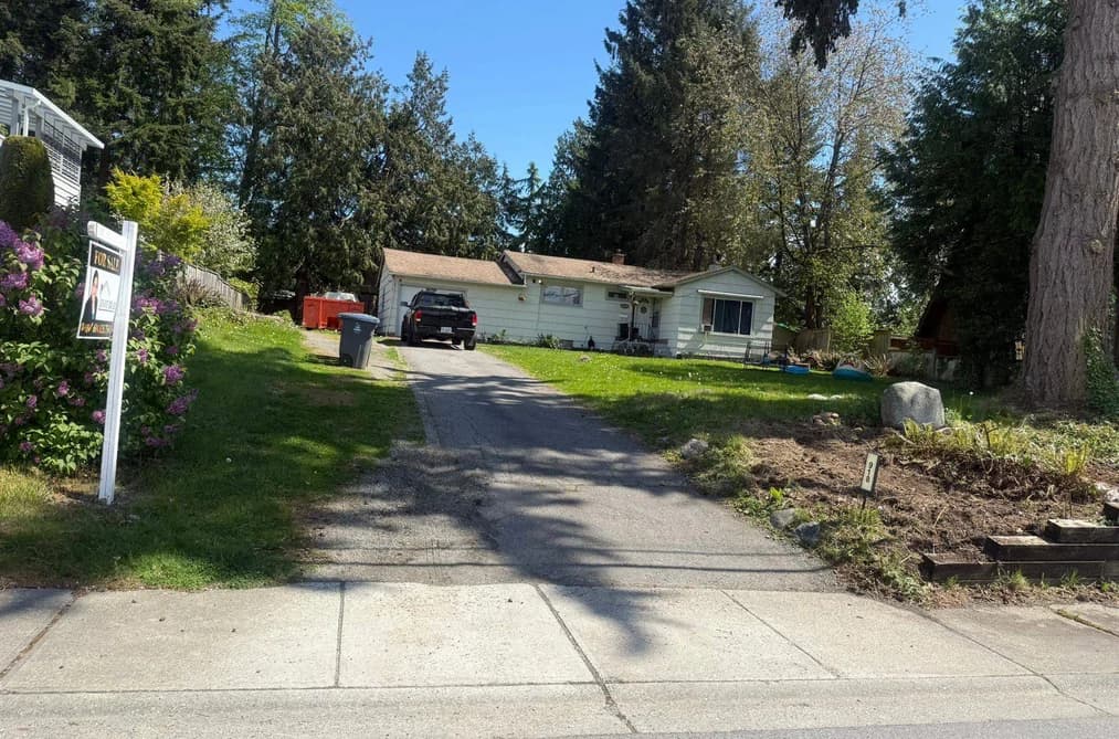 918 164 STREET, Surrey, BC — Residential for Sale - Photo 2