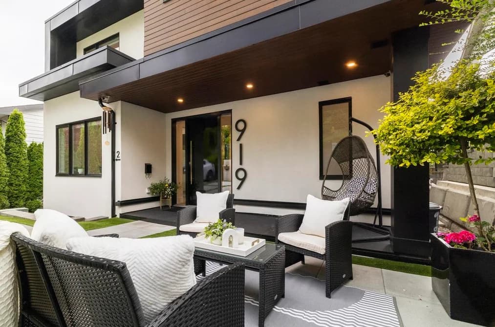 919 E 4TH STREET, North Vancouver, BC — Residential for Sale - Main Photo