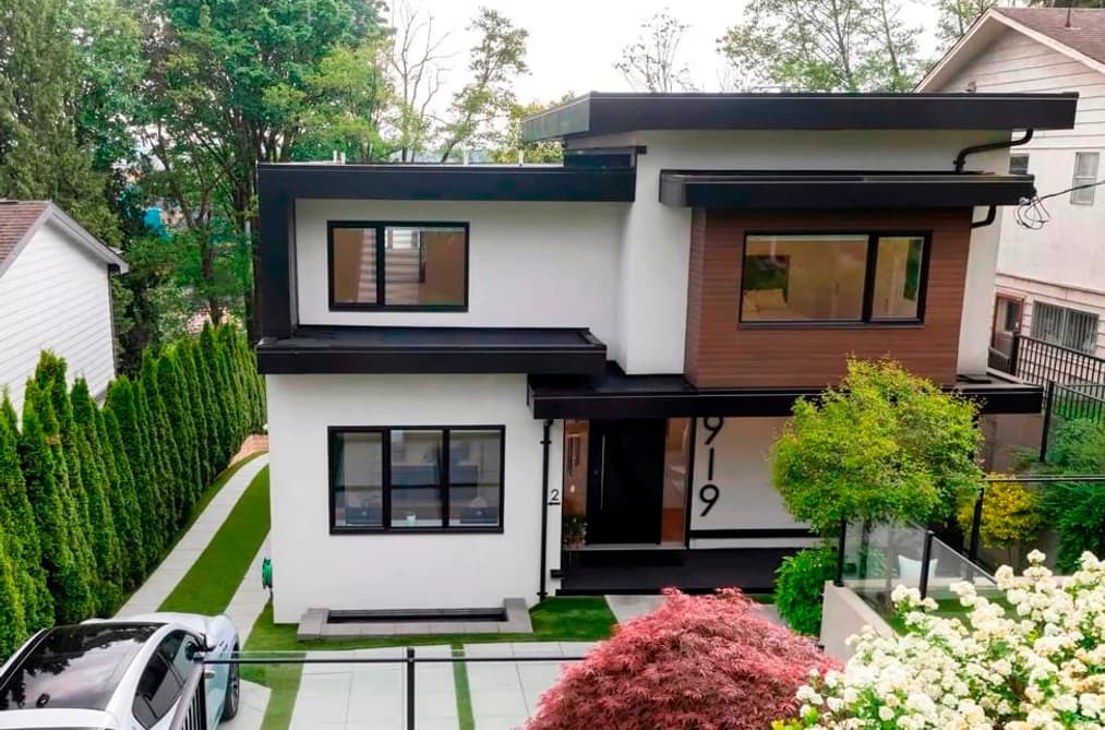 919 E 4TH STREET, North Vancouver, BC — Residential for Sale - Photo 2