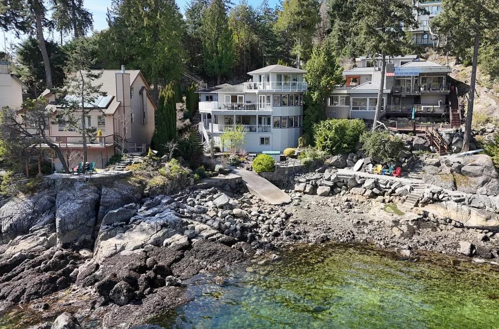 9197 TRUMAN ROAD, Halfmoon Bay, BC — Residential for Sale - Photo 2