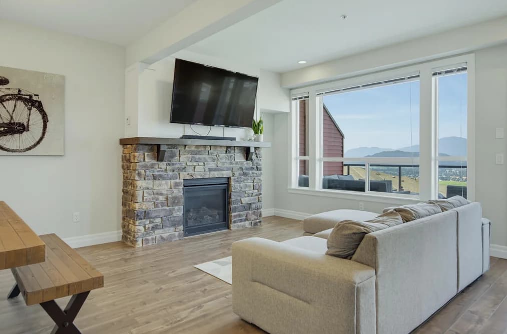 92 6026 LINDEMAN STREET, Chilliwack, BC — Residential for Sale - Photo 2