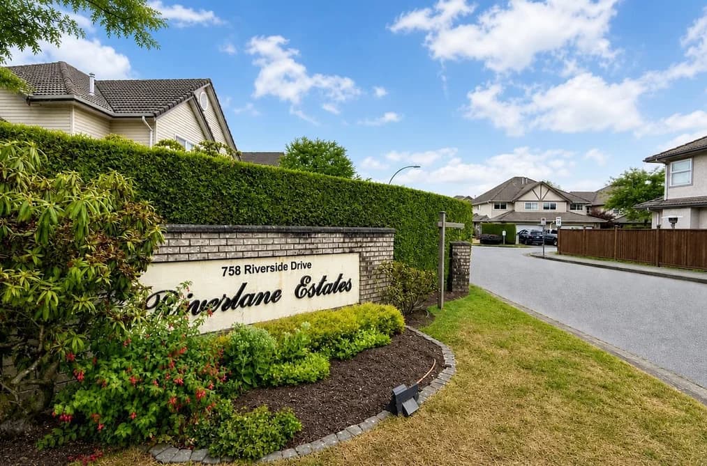 92 758 RIVERSIDE DRIVE, Port Coquitlam, BC — Residential for Sale - Photo 2