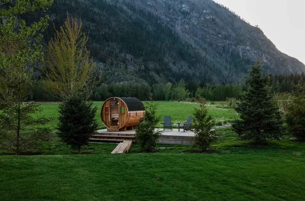 9209 PEMBERTON MEADOWS ROAD, Pemberton, BC — Residential for Sale - Photo 2