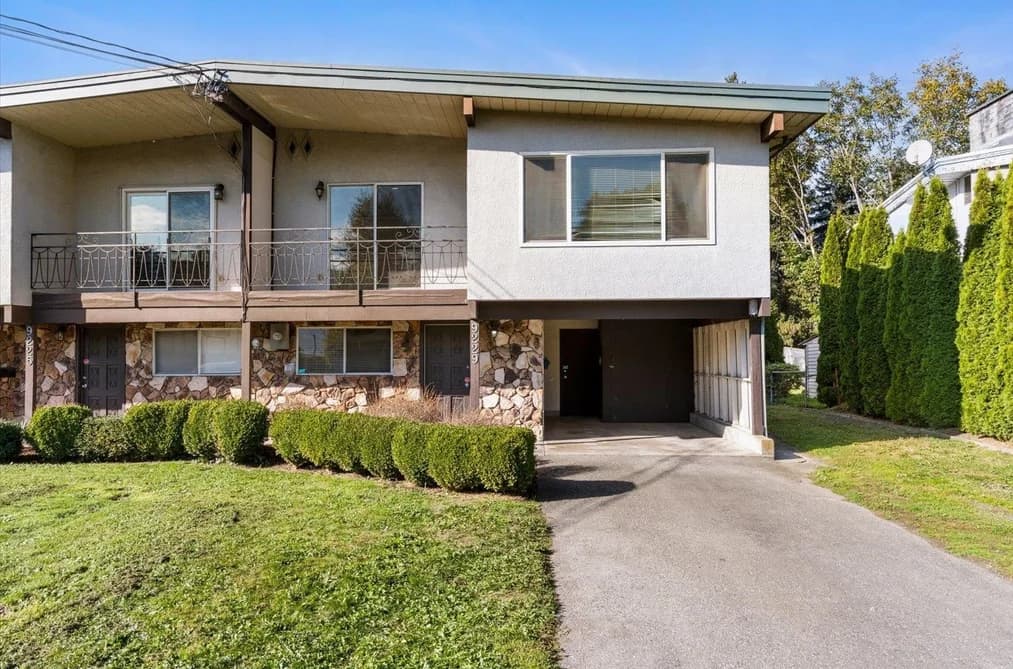 9229 JAMES STREET, Chilliwack, BC — Residential for Sale - Photo 2