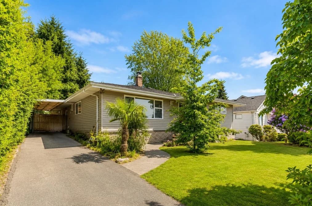923 QUADLING AVENUE, Coquitlam, BC — Residential for Sale - Main Photo