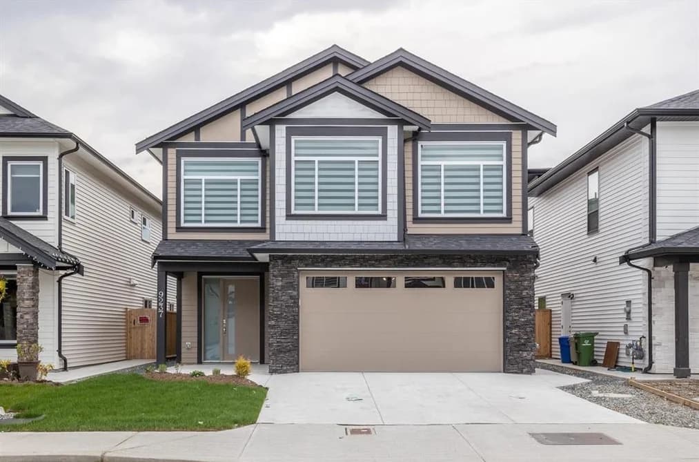 9237 SITKA PLACE, Chilliwack, BC — Residential for Sale - Main Photo