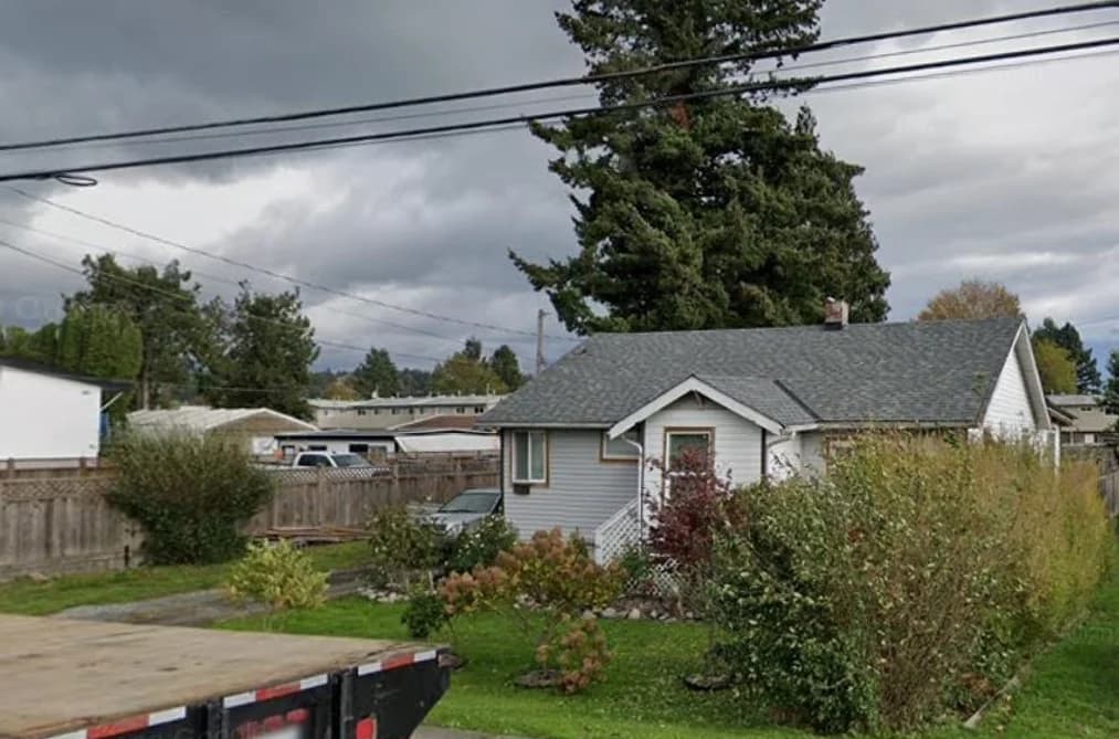 9244 HAZEL STREET, Chilliwack, BC — Residential for Sale - Photo 2