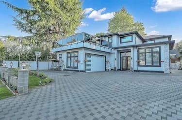 House for sale at 9253 Prince Charles Boulevard Surrey British Columbia - MLS: R3132596