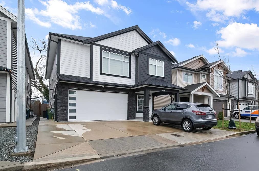 9262 SITKA PLACE, Chilliwack, BC — Residential for Sale - Photo 2