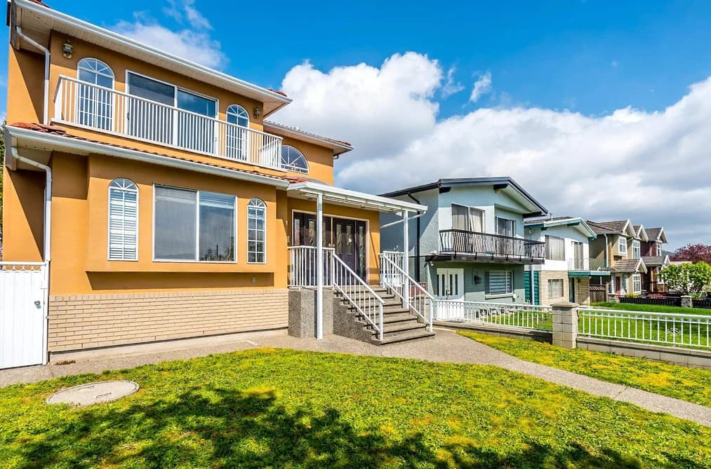 927 E 50TH AVENUE, Vancouver, BC — Residential for Sale - Photo 2