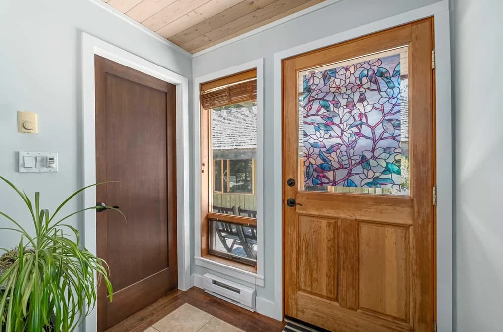 9270 PINETREE LANE, Whistler, BC — Residential for Sale - Photo 2