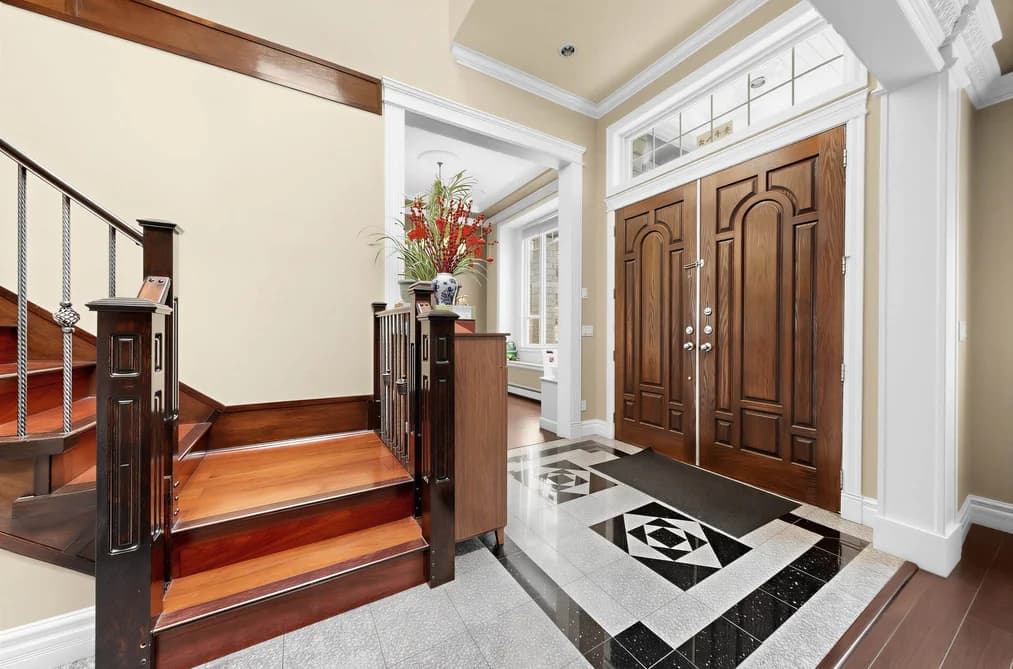 9280 134 STREET, Surrey, BC — Residential for Sale - Photo 2