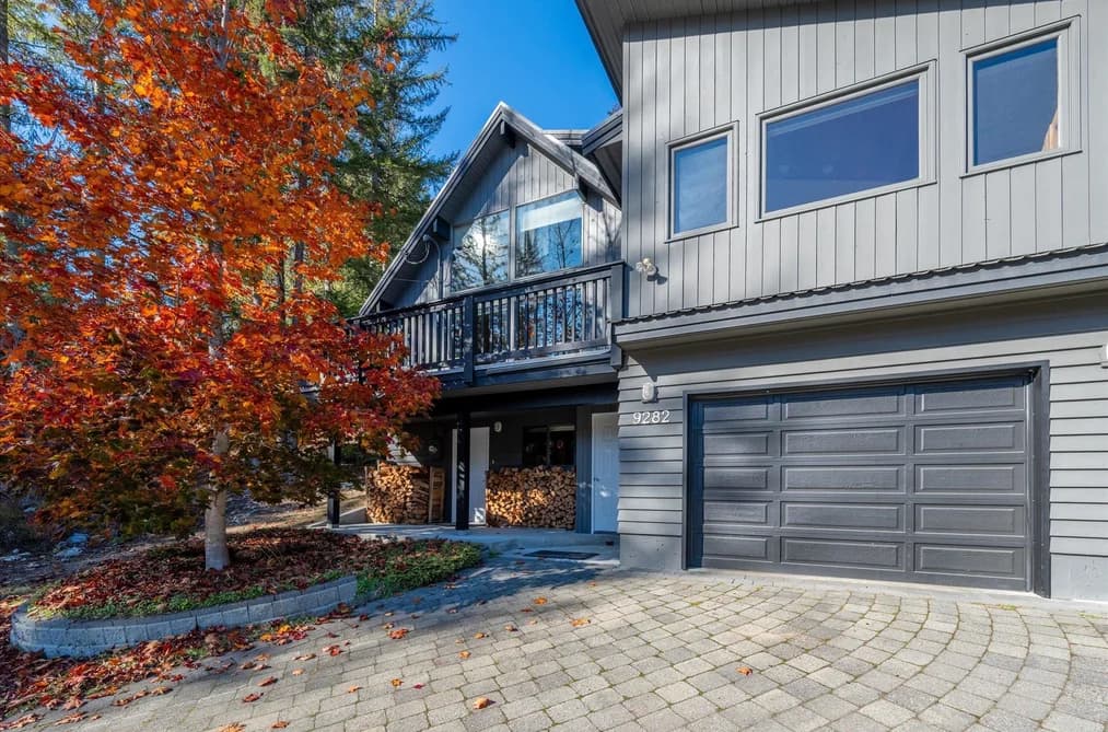 9282 EMERALD DRIVE, Whistler, BC — Residential for Sale - Photo 2