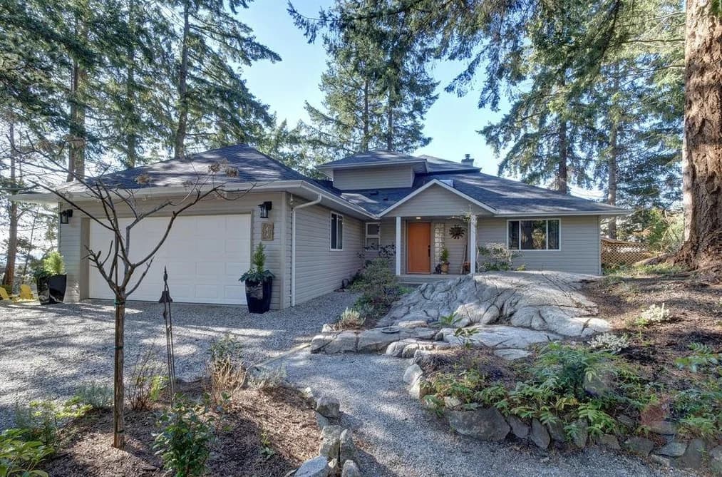 9291 TRUMAN ROAD, Halfmoon Bay, BC — Residential for Sale - Main Photo