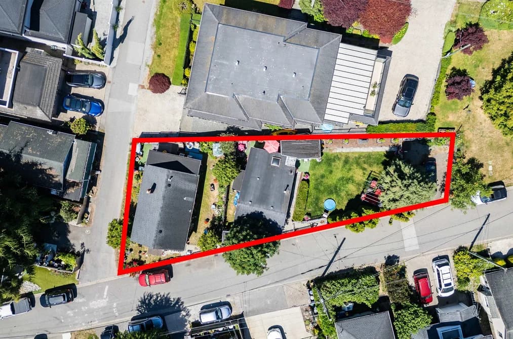 931 FINLAY STREET, White Rock, BC — Residential for Sale - Photo 2