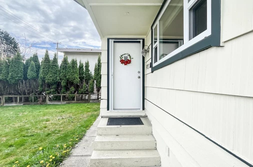 931 SPERLING AVENUE, Burnaby, BC — Residential for Sale - Photo 2