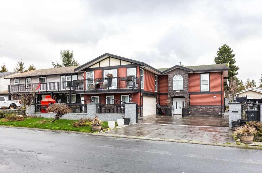 9318 CINNAMON DRIVE, Surrey, BC — Residential for Sale - Main Photo