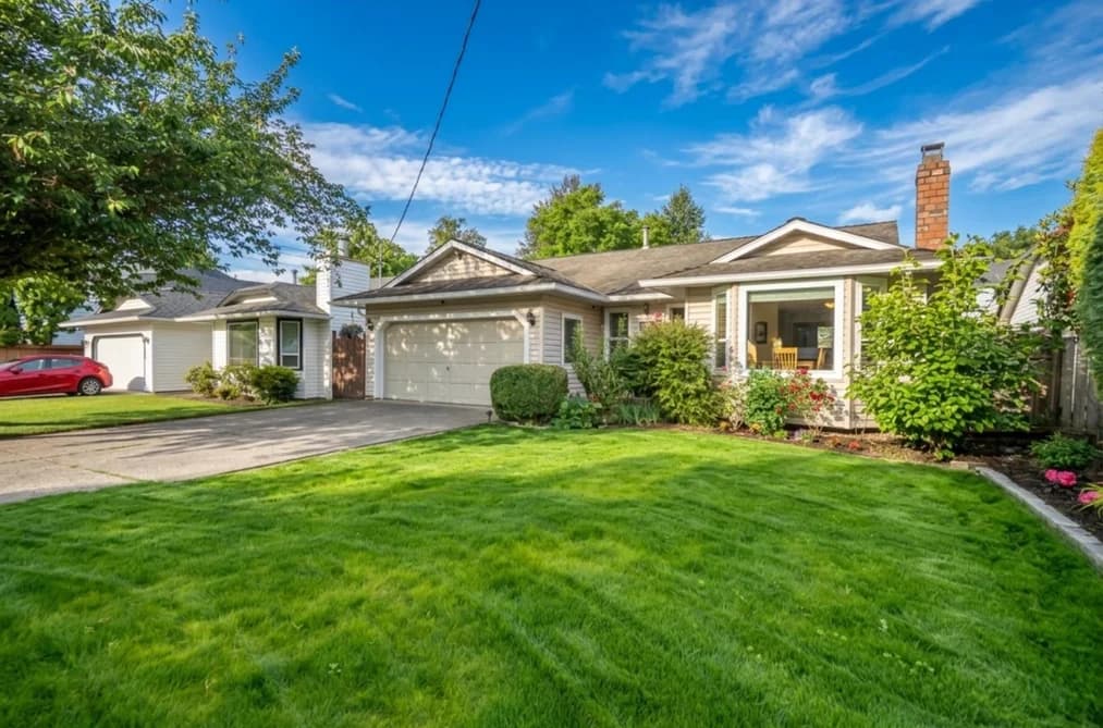 9320 210 STREET, Langley, BC — Residential for Sale - Photo 2