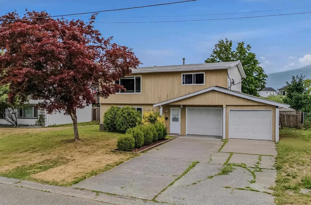 9324 JAMES STREET, Chilliwack, BC — Residential for Sale - Main Photo