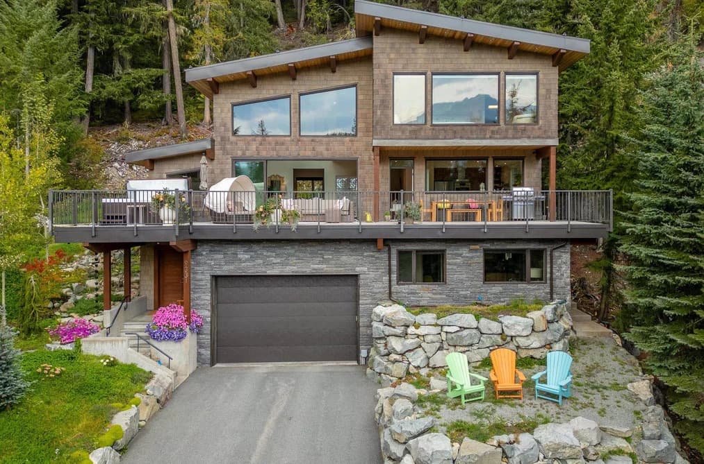 9331 EMERALD DRIVE, Whistler, BC — Residential for Sale - Main Photo