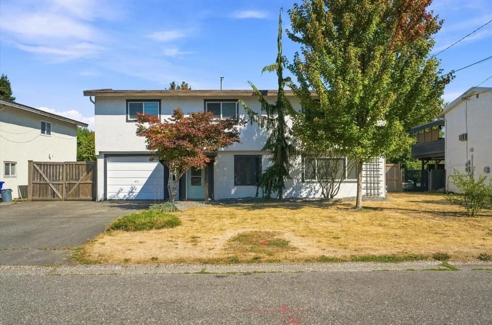 9334 JAMES STREET, Chilliwack, BC — Residential for Sale - Main Photo