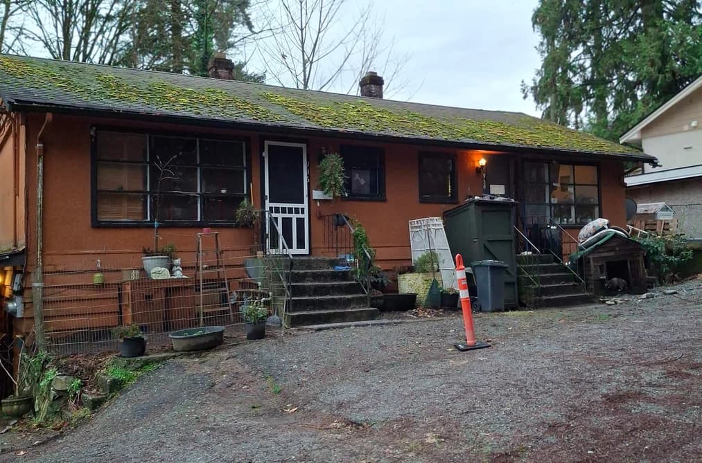934-938 CLARKE ROAD, Port Moody, BC — Residential for Sale - Main Photo