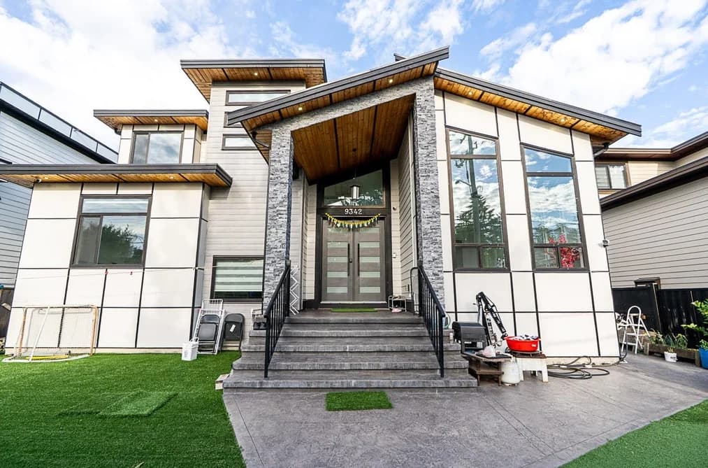 9342 156 STREET, Surrey, BC — Residential for Sale - Main Photo